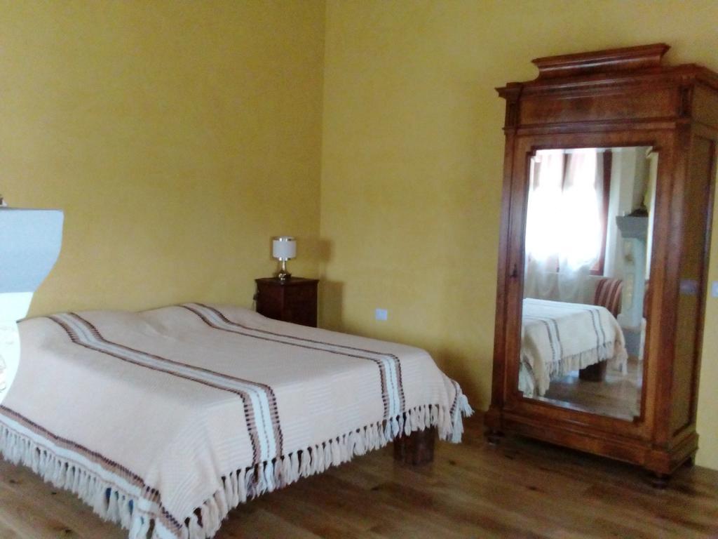 Antico Casale Dei Sogni Agriturismo Lugo  Exterior foto